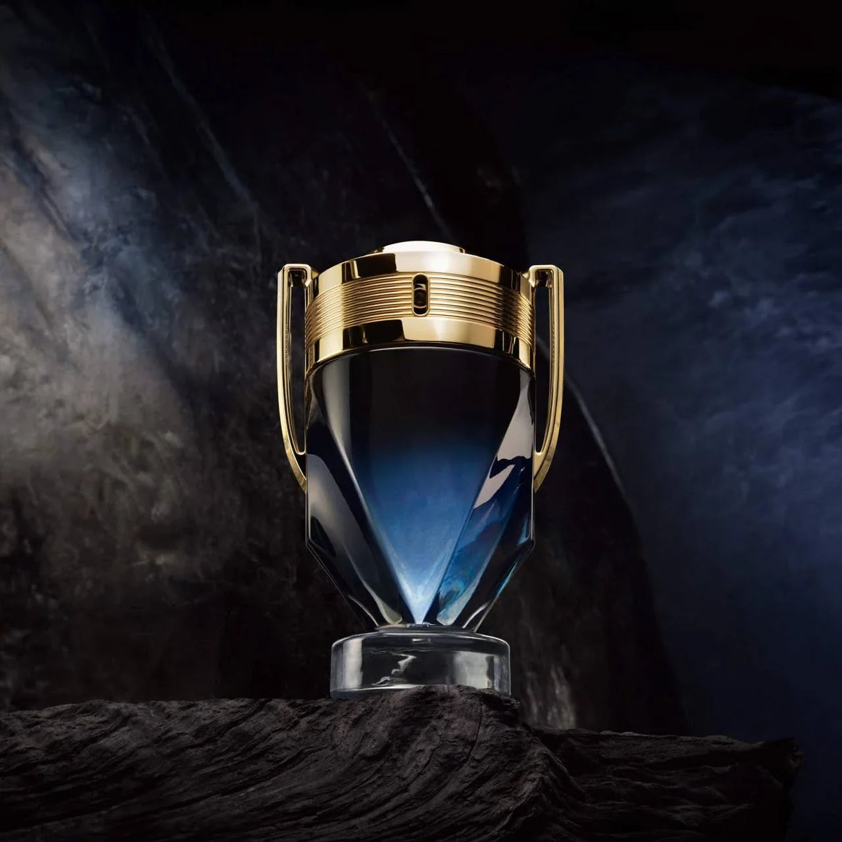 Invictus Parfum Paco Rabanne (100ml)